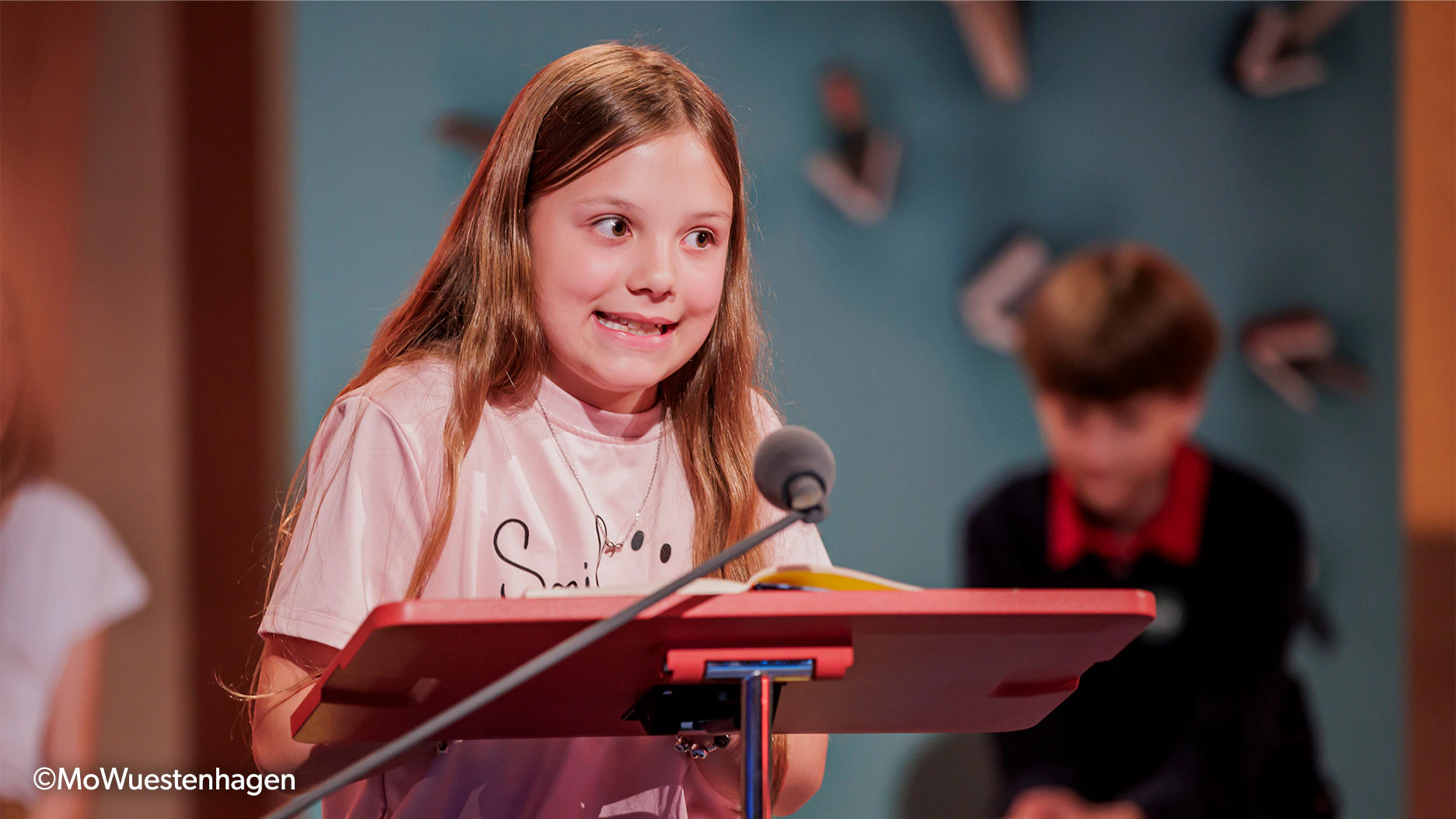 Warum zuschauen? Weil Vorlesen Gänsehaut machen kann