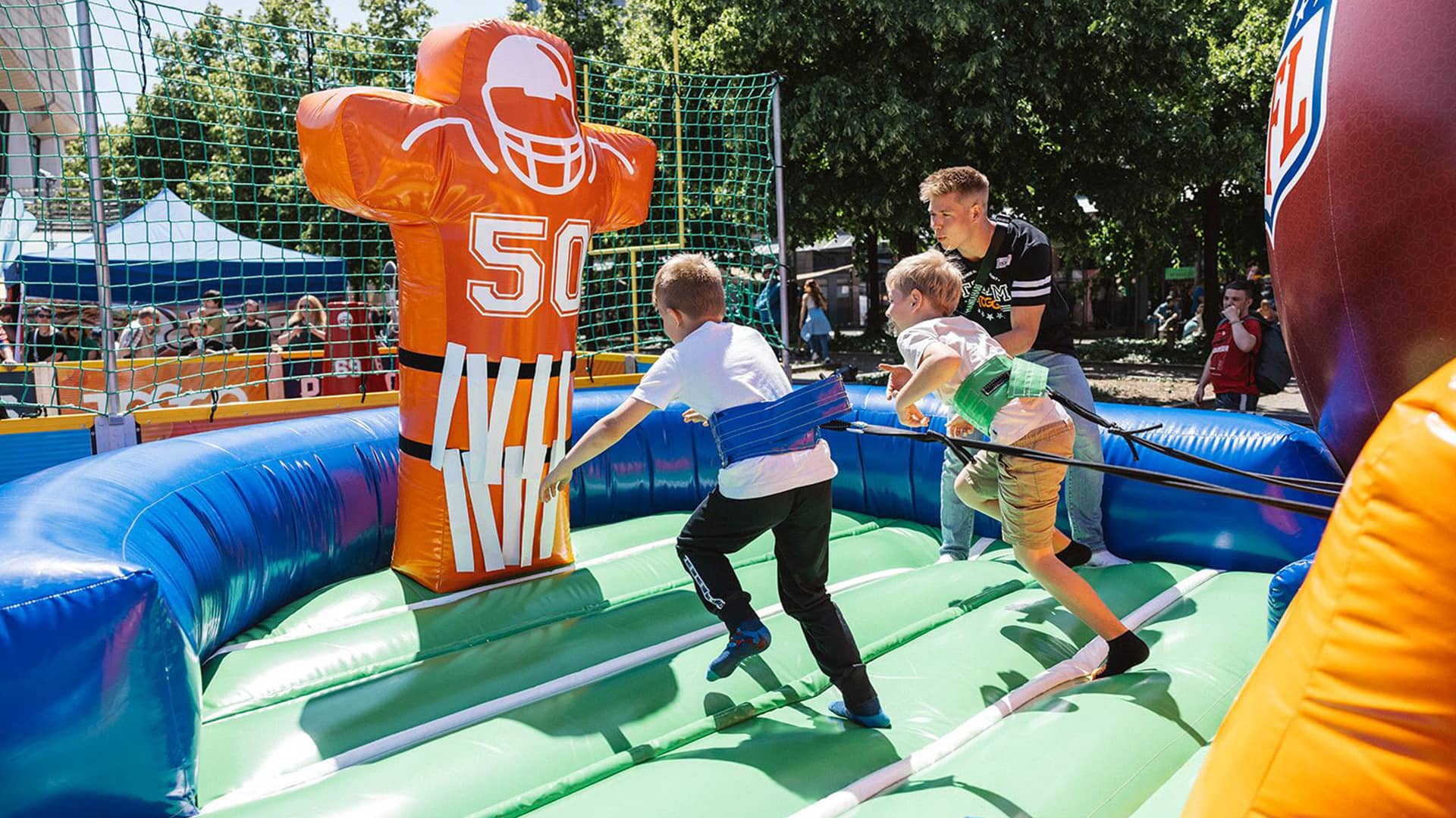 NFL Bungee Run